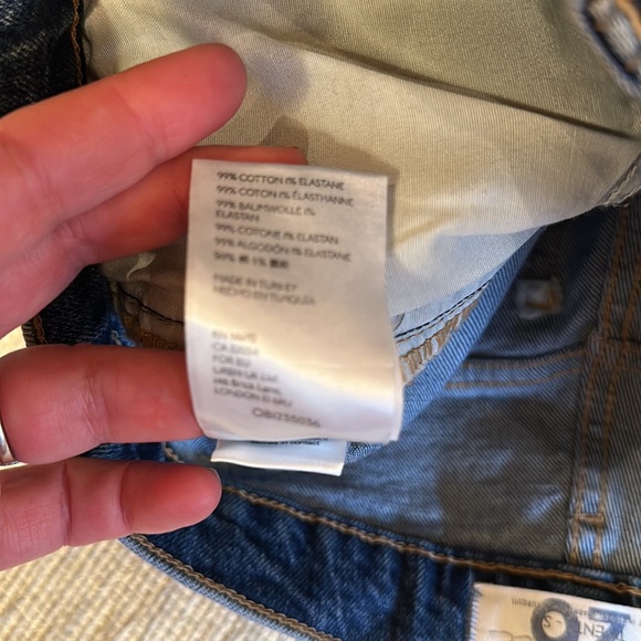 We the Free Bootcut Jeans size 26 high rise button fly - Picture 9 of 13